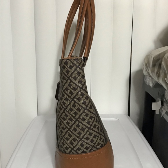 TOMMY HILFIGER Dark Chocolate monogram tote - Picture 5 of 8